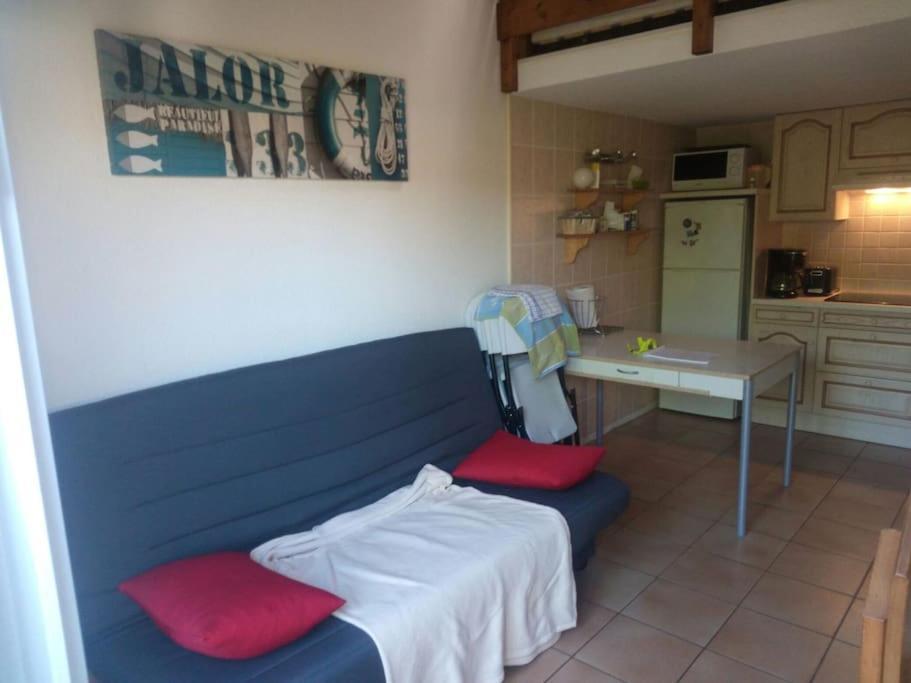 Maisonnette A Deux Pas De La Plage Dans Residence Calme Ла Транш-сюр-Мер Екстериор снимка