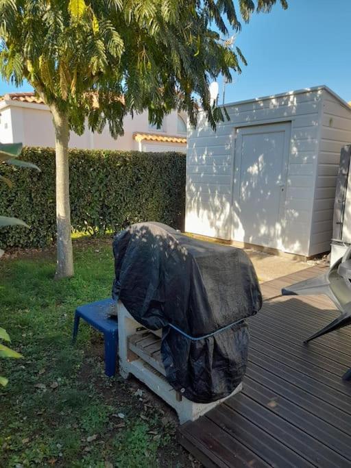 Maisonnette A Deux Pas De La Plage Dans Residence Calme Ла Транш-сюр-Мер Екстериор снимка